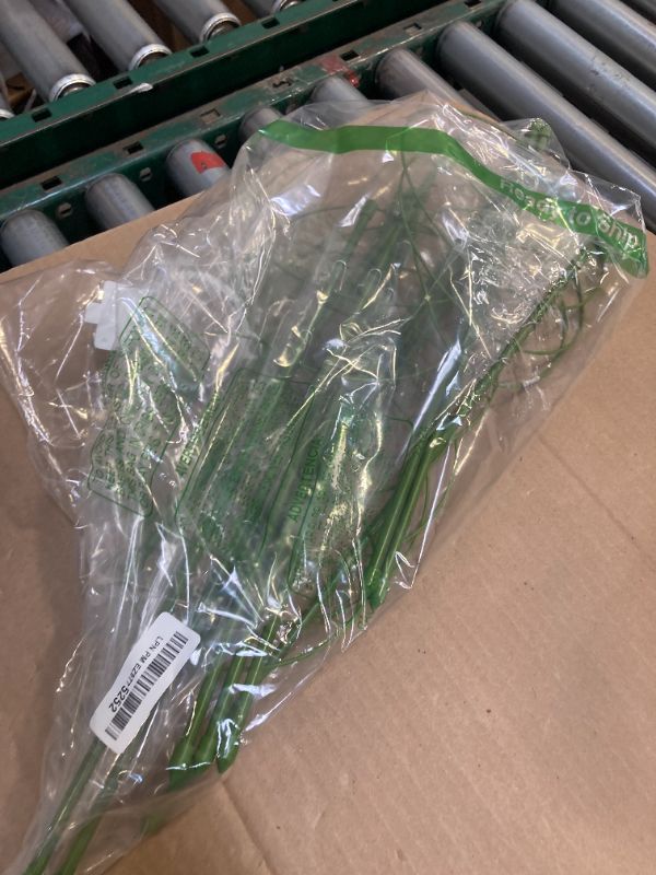 Photo 1 of Plant Support Tomato Cages for Garden,4 Pack 18 inch Tomato Stakes Plant Stakes for Climbing Plants Adjustable Plant Trellis for Peony Support(4 Pack with 20M Garden Twist Tie)