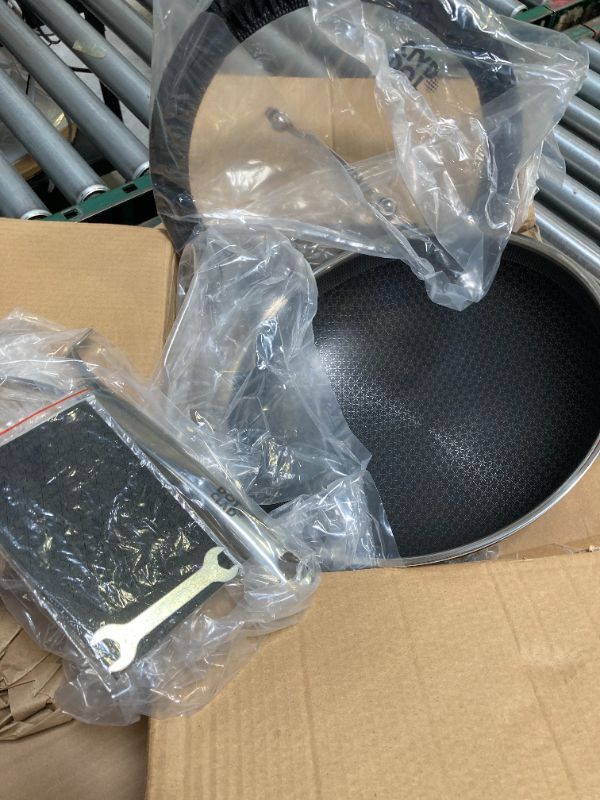Photo 1 of Wok Pan, 12 inch Wok with Lid, PFOA Free Cookware,non stick Stainless Steel Woks & Stir-fry pans Nonstick, Dishwasher and Oven Safe, Works on Induction