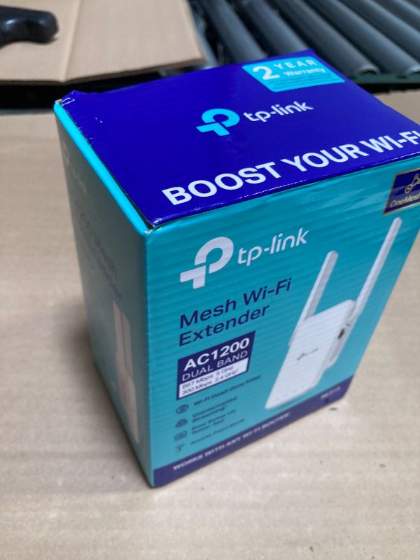 Photo 1 of TP-Link AC1200 WiFi Extender, 2025 Wirecutter Best WiFi Extender, 1.2Gbps Home Signal Booster, Dual Band 5GHz/2.4GHz, Up to 1600 Sq.ft and 32 Devices, EasyMesh Compatible, One Ethernet Port (RE315)