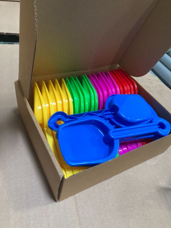 Photo 1 of Junkin 24 Pcs 7.7 Inch Mini Plastic Sand Shovel Beach Toys Long Play Colorful Scoop Rake Sand Shovels for Beach and Garden Shoveling, Digging, Gardening, Random Colors