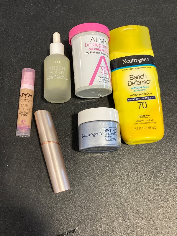 Photo 1 of Beauty Bundle- SOLD AS IS- read clerk notes.