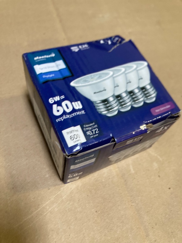 Photo 1 of Maelsrlg Short Neck Spotlight LED Bulbs, 60W Equivalent, Curio Cabinet Light Bulb, 6W 600lm, Daylight 5000K, E26 Medium Base, Non-Dimmable, 4-Pack