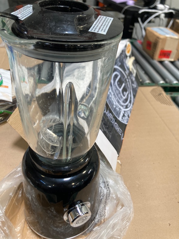 Photo 1 of MasterChef Glass Blender for Shakes and Smoothies, Milkshake Maker, Frozen Drink & Margarita Machine, For Fruit Juice with Ice, Soup, Sauces, Food Puree etc, Stainless Steel Blades, 33oz, 400w, Black