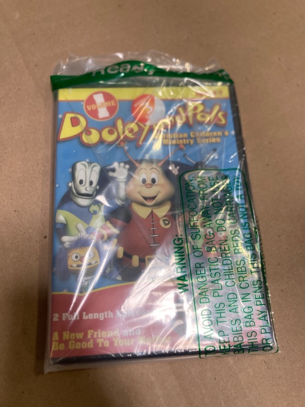 Photo 1 of Dooley and Pals Christian Children's Ministrey Series:, Vol. 1