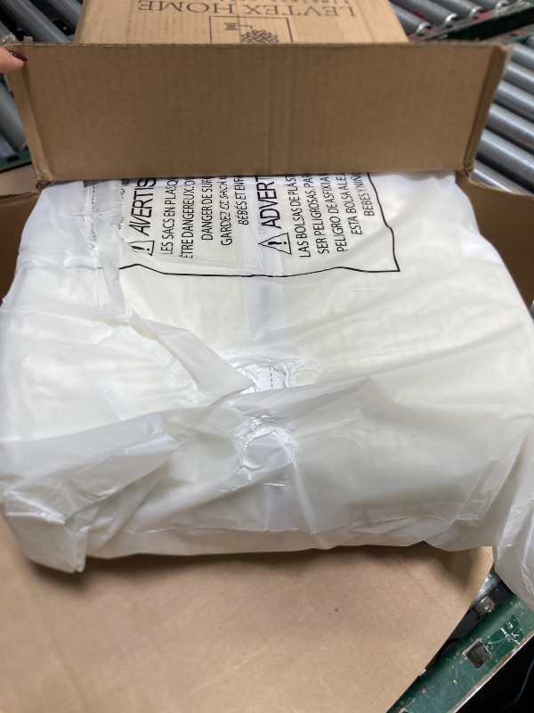 Photo 1 of Levtex Home - Cross Stitch Cream Quilt Set - Full/Queen Quilt + Two Standard Pillow Shams - Cross Stitched Pattern - Quilt Size (88x92in.) and Pillow Sham Size (26x20in.) - Reversible - Cotton FabricLPNPMEJ2403924
