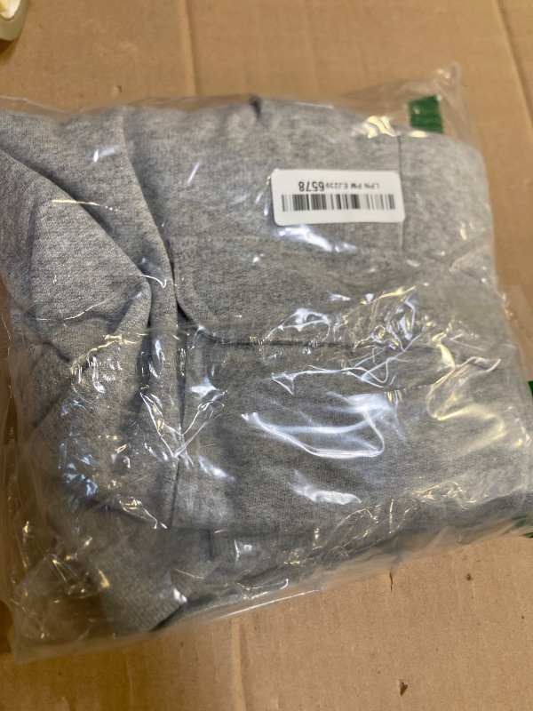 Photo 1 of Size M--Champion Men's Cargo Joggers, Powerblend, Fleece Midweight Men's Joggers (Reg. or Big & Tall)