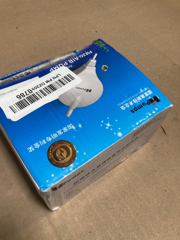 Photo 1 of Hpumps Mini Aquarium Air Pump Small Fish Tank Oxygen Pump with Tube and Tiny Air Stone