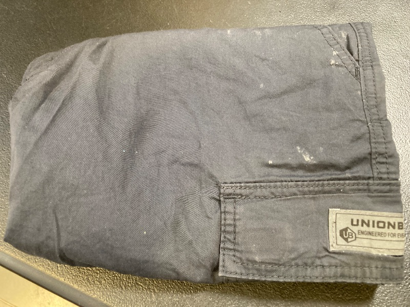 Photo 1 of Unionbay Men's Cargo Short Blue - Size 34
