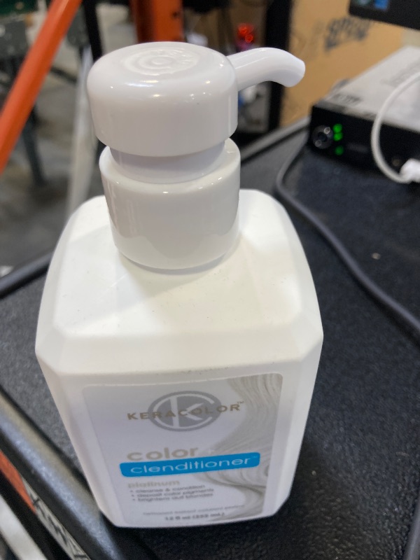 Photo 1 of Keracolor Clenditioner PLATIUM Hair Dye - Semi Permanent Hair Color Depositing Conditioner, Cruelty-free, 12 Fl. Oz.