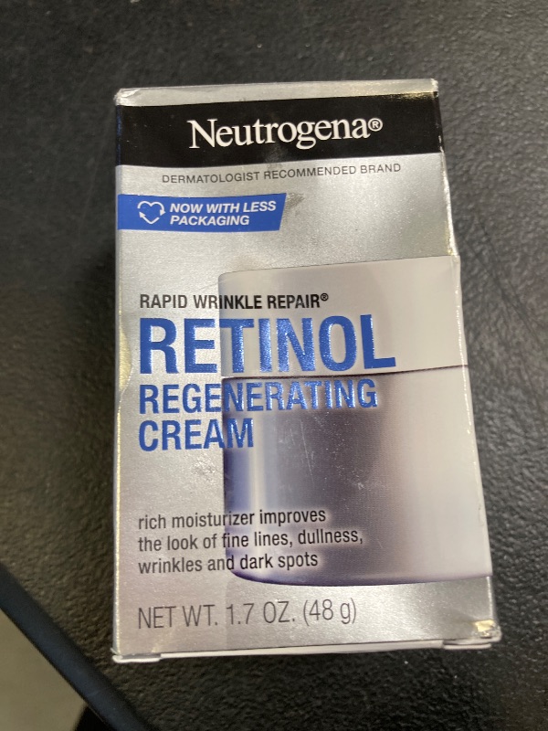 Photo 1 of Neutrogena Rapid Wrinkle Repair Retinol Face Moisturizer, Daily Anti-Aging Face Cream with Retinol & Hyaluronic Acid to Fight Fine Lines, Wrinkles, & Dark Spots, 1.7 oz