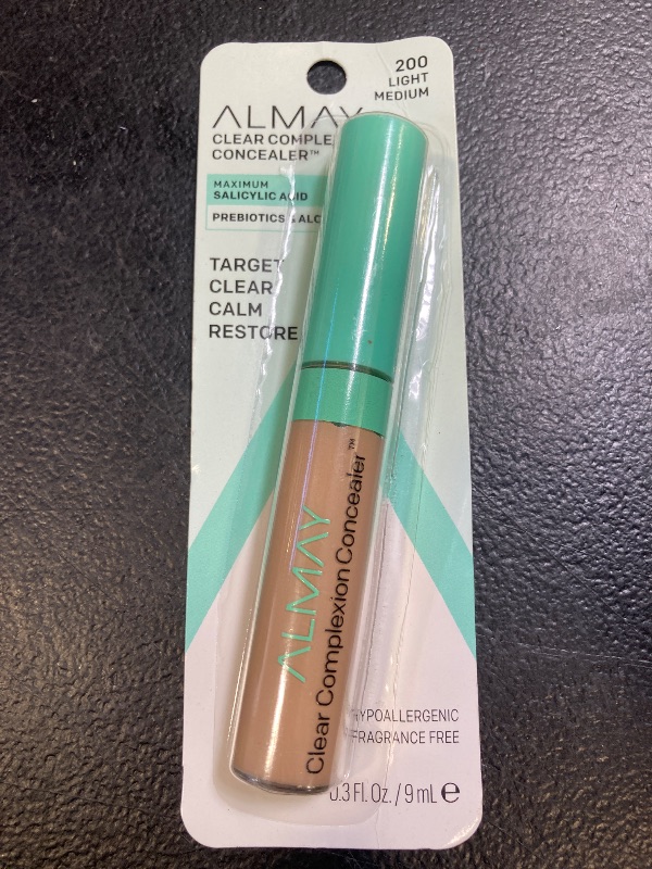 Photo 1 of Almay Clear Complexion Acne & Blemish Spot Treatment Concealer Makeup with Salicylic Acid- for Sensitive Skin, 200 Light/Medium, 0.3 fl oz.