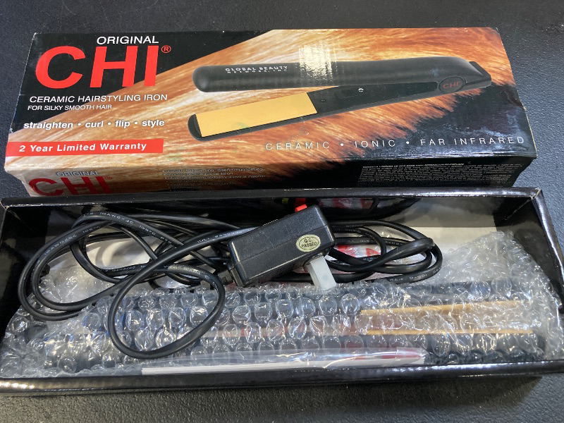 Photo 1 of CHI Original Ceramic Flat Iron, Hair Straightener For A Smooth Finish, Floating Plates, Quick Heat Up, Analog On/Off Switch, 1" Styling Tool, Black