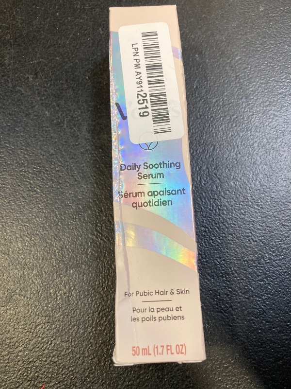 Photo 1 of Gillette Venus Intimate Grooming Daily Soothing Serum Reduce Ingrown Hair for Pubic Hair and Skin, Bikini Post Shave Serum