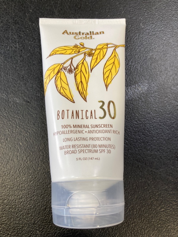 Photo 1 of Australian Gold Botanical SPF 30 Mineral Sunscreen Lotion, Non-Chemical Sunblock with Titanium Dioxide & Zinc Oxide, Native-Australian Ingredients, Water-Resistant, Citrus Oasis Fragrance, 5 Oz