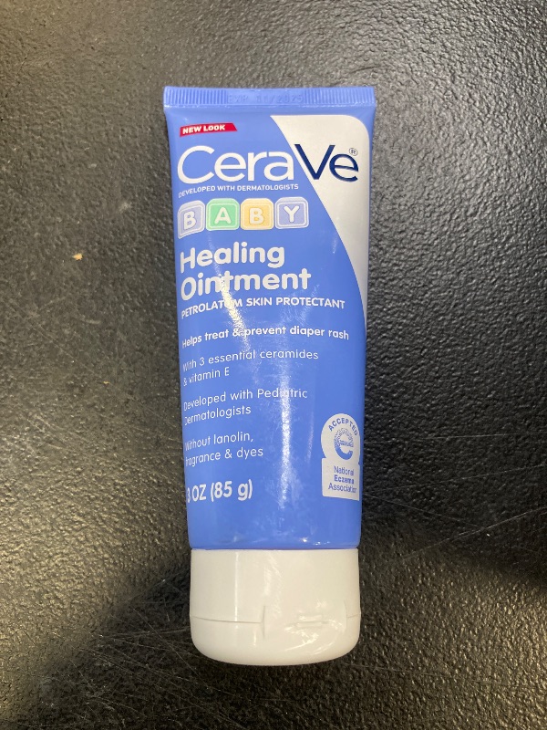 Photo 1 of CeraVe Diaper Rash Cream, Baby Healing Ointment for Extra Dry, Cracked Skin, Diaper Cream with Ceramides & Vitamin E, Lanolin, Fragrance, Paraben, Dye, Phthalates & Sulfate Free, 3 Ounce