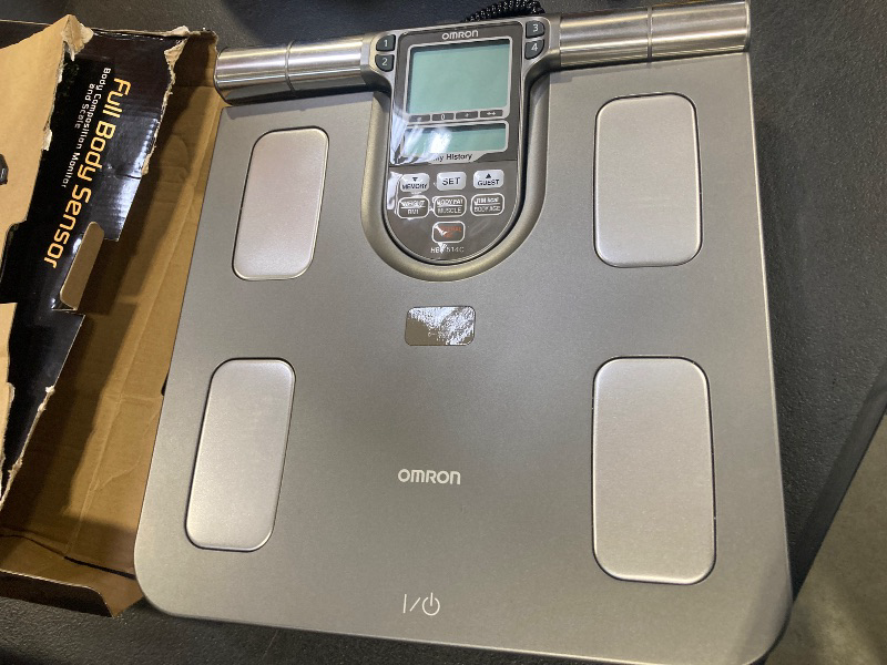 Photo 1 of OMRON Body Composition Monitor & Scale – Track Skeletal Muscle Mass Loss/Gain, Weight (up to 330 pounds), Visceral Fat, BMI and More (Non-Bluetooth)