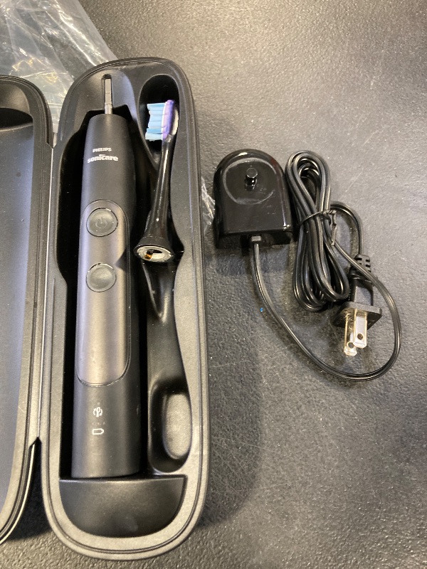 Photo 1 of Philips Sonicare ExpertClean 7500 Black, Rechargeable Electric Power Toothbrush, HX9690/05
