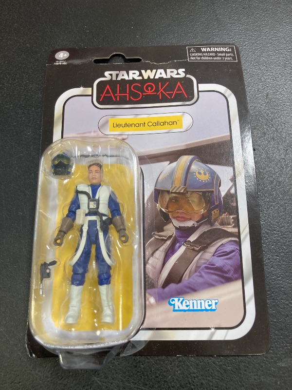 Photo 1 of STAR WARS The Vintage Collection Lieutenant Callahan, Ahsoka 3.75 Inch Collectible Action Figure