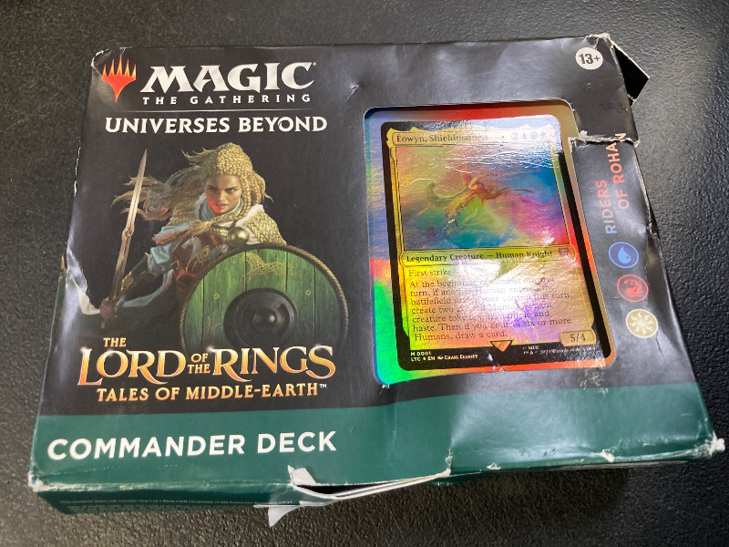 Photo 1 of Magic The Gathering The Lord of The Rings: Tales of Middle-Earth Commander Deck 1 + Collector Booster Sample Pack