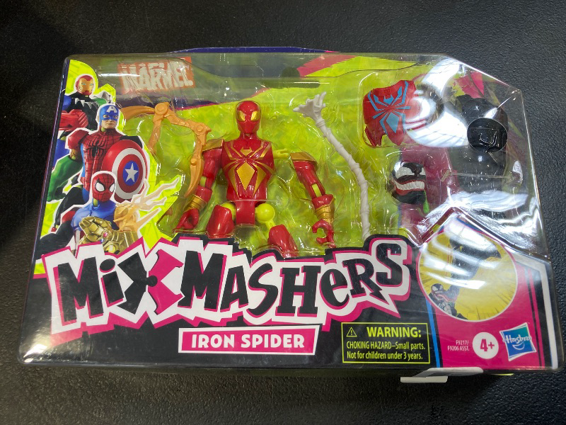 Photo 1 of Spider-Man MixMashers Marvel Iron Spider Custom Mix-and-Match Deluxe Action Figure & Accessories, 5-Inch-Scale (12 cm) Super Hero Toys, Ages 4+