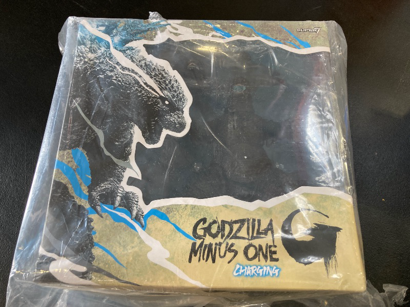 Photo 1 of Super7 ULTIMATES! Toho Godzilla Minus One (Charging) Figure - 8" Toho Godzilla Action Figure Kaiju - Classic Movie Monster Fans Collectibles & Retro Toys- Movie Model for Collectors & Display Figurine