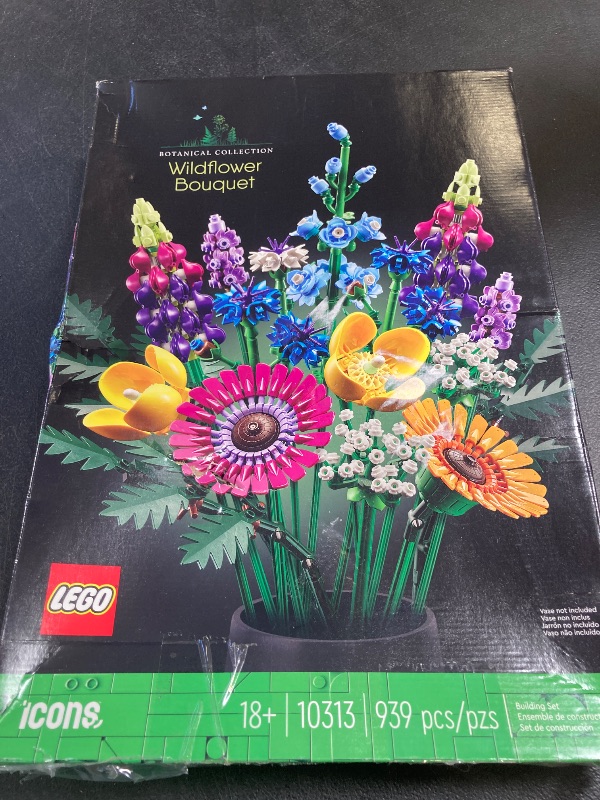 Photo 1 of LEGO Botanicals Artificial Wildflower Bouquet - Fake Indoor Flowers Building Set for Home, Kitchen, Desk Decoration, Adults Ages 18+ - Gift for Graduation - 10313