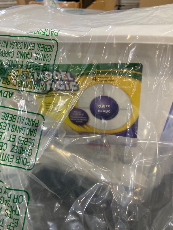 Photo 1 of Crayola Model Magic White, Modeling Clay Alternative, Reusable Sculpting Material, Air Dry, Kids Arts & Crafts Supplies, 2lb Bucket, Classroom Must Have