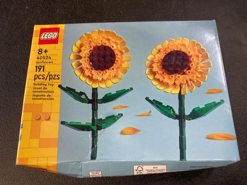 Photo 1 of LEGO Sunflowers Building Toy for Kids, Girls and Boys Ages 8+ - Artificial Sunflowers for Home Decor and Display - Birthday Gift Idea for Lovers of Plants & Flowers - 40524