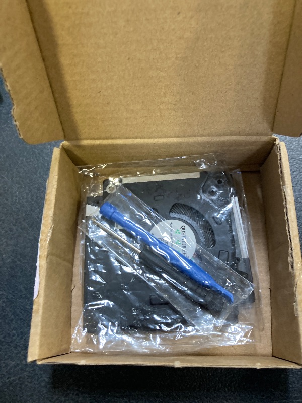 Photo 1 of QUETTERLEE Replacement New Laptop CPU+GPU The Main Cooling Fan for Dell Alienware X15 R1 X15 R2 RTX30 Series 082VD4 0V0G61 DFS5K22305283T FND3 DFS5K22115371S FND2 ND85C42-21F16 ND85C43-21F17 DC5V Fan