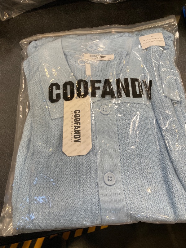 Photo 1 of COOFANDY Mens Knit Button Up Shirts Short Sleeve Textured Summer Beach Shirt, Light Blue, 3X-Large