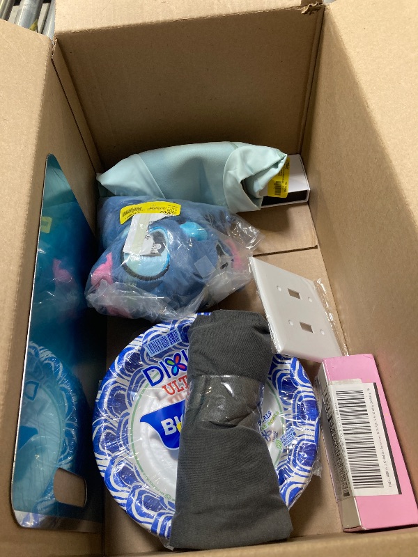 Photo 1 of box lot misc items 