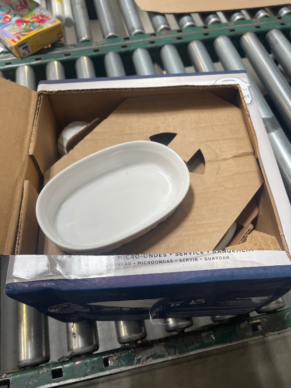 Photo 1 of Corningware French White 10 Piece Oval Set