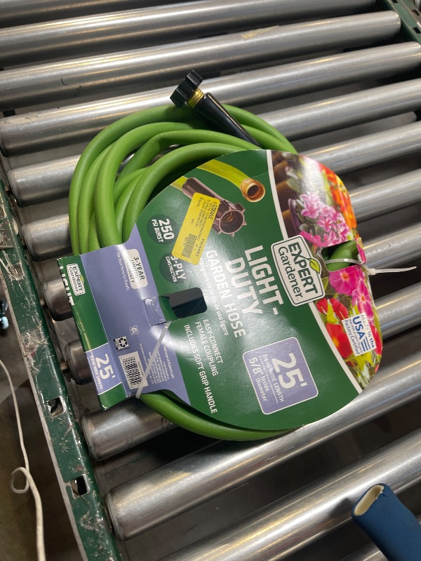 Photo 1 of Expert Gardener 5/8 X 25ft Light Duty Garden Hose
