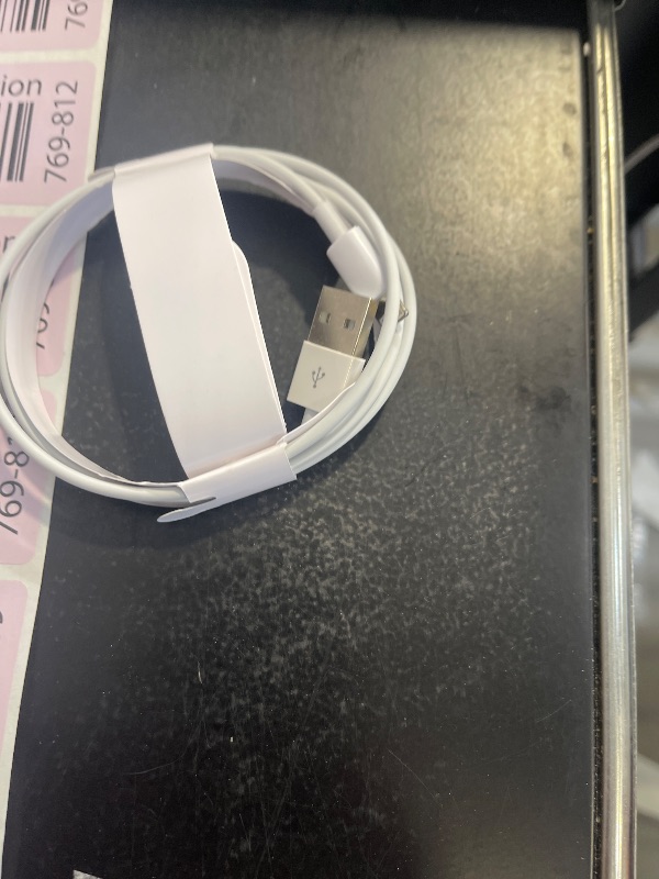 Photo 1 of Apple Airpods MRXJ2 with Wireless Charging Case - White (Airpods 2)
