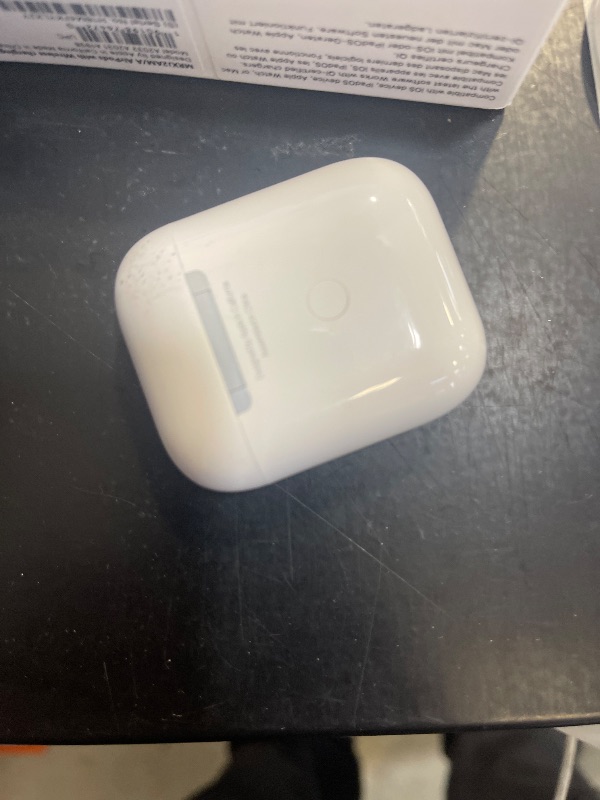 Photo 1 of Apple Airpods MRXJ2 with Wireless Charging Case - White (Airpods 2)
