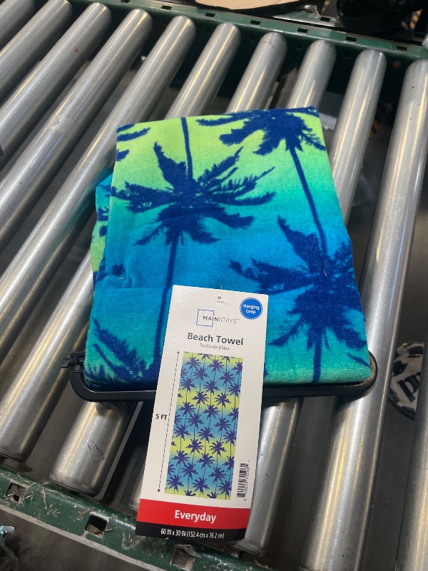 Photo 1 of Beach towel