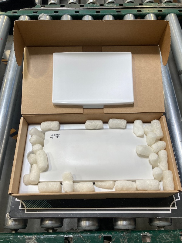 Photo 1 of Cisco Meraki MR33 Wave 2 Access Point (3 Radios, 2.4GHz and 5GHz, Dual-Band, 802.11ac, POE, Requires Cloud License) (Renewed)
