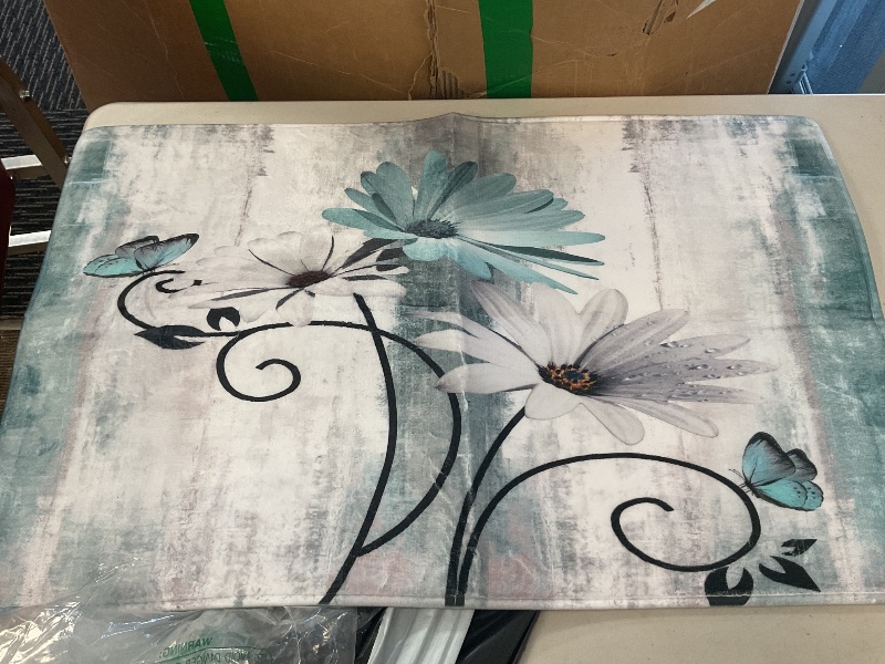 Photo 1 of VeiVian Teal Daisy Floral Flowers Bath Rugs, Rustic Farmhouse Country Wooden Bath Rug for Bathroom, Turquoise Blue Bath Mat Soft Non Slip Bath Mat Bedroom Kitchen Outdoor Indoor, 19X31IN