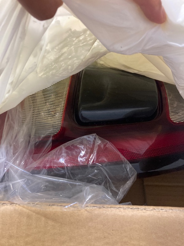 Photo 1 of For Dodge Ram 1500 Tail Light Assembly 2019-2022 Black smoke LED Rear Lamps Without Blind Spot Detection Right Passenger Side RH CH2801216
