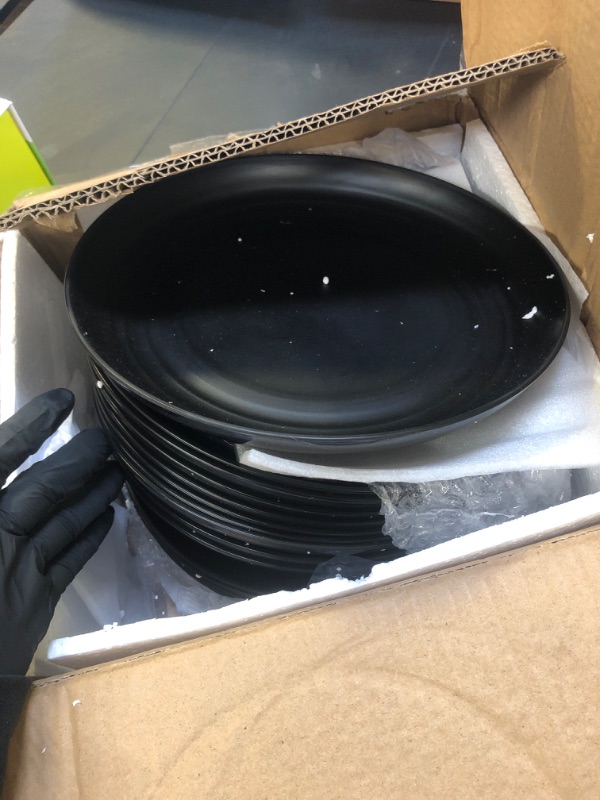 Photo 1 of 15 PCS PLASTIC PLATES BLACK