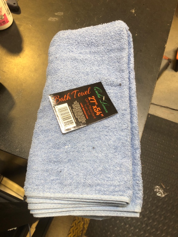Photo 1 of 27x54 BATH TOWEL