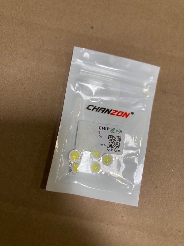 Photo 1 of CHANZON 10 pcs High Power Led Chip 5W White (6000K - 6500K / 600mA - 700mA / DC 6V - 7V / 5 Watt) Super Bright Intensity SMD COB Light Emitter Components Diode 5 W Bulb Lamp Beads DIY Lighting