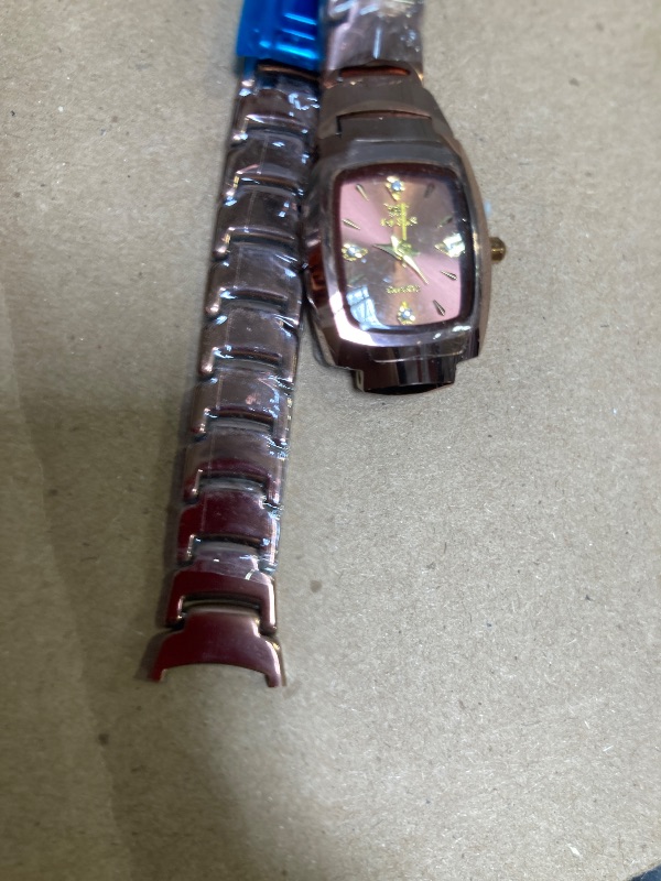Photo 1 of OLEVS Couple Watch Men and Women His and Her Watches Set Analog Date Diamond Stainless Steel Waterproof Luminous Wrist Watch Rose Gold Black