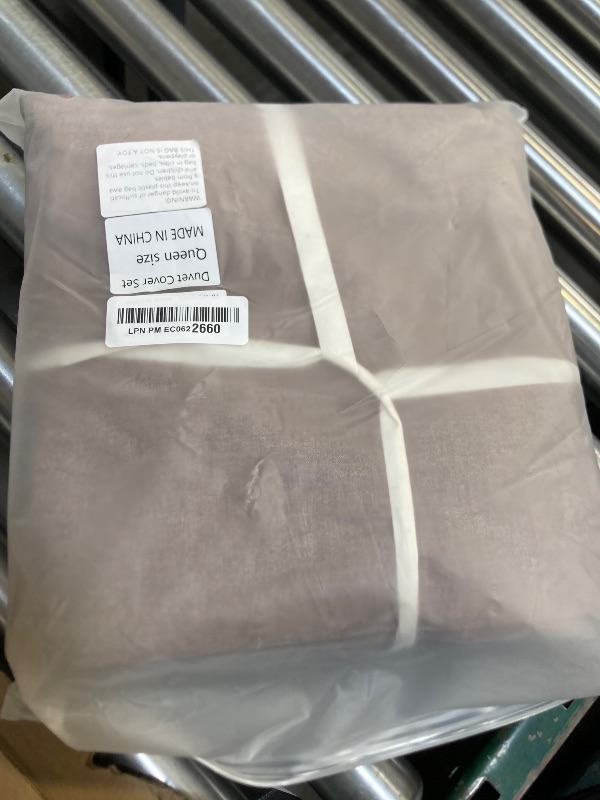 Photo 1 of TIPTOE BEAR Queen Duvet Cover Set- 100% Washed Cotton 3 Pcs Soft Comfy Breathable Chic Linen Feel Bedding, 1 Duvet Cover and 2 Pillow Shams, Grey