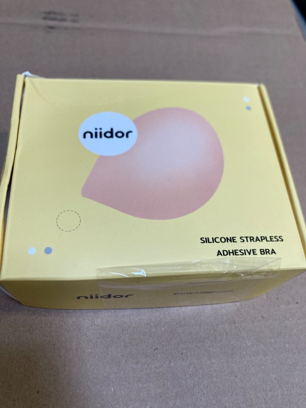 Photo 1 of Niidor Adhesive Silicone Reusable Bra for Women, Push-up Strapless Backless Invisible Sticky Bra with Breast Pasties Cover for Strapless Dress Creme