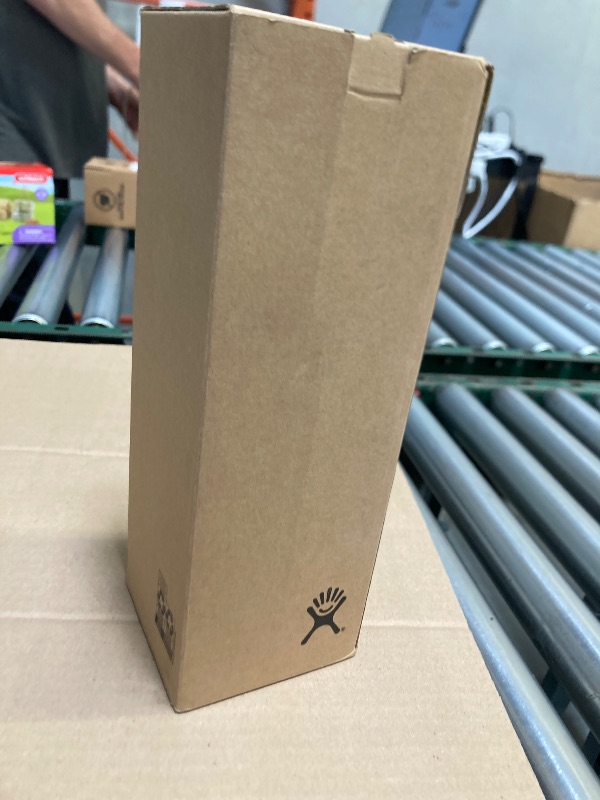 Photo 1 of Hydro Flask Wide Flex Straw Cap Trillium 40 Oz