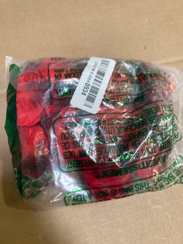 Photo 1 of CODE FLORIST 2200 PCS Dark-Red Silk Rose Petals for Romantic Night,Wedding,Proposal Anniversary Flower Decorations