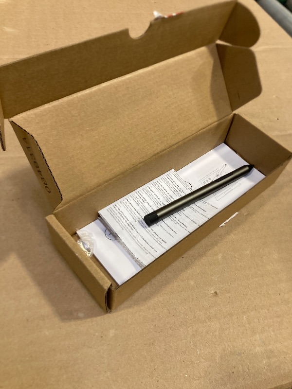 Photo 1 of Lenovo Digital Pen 2 (Laptop) - Ultra-Tactile Response - 4,096 Levels of Pressure - Natural Feel Elastometer Pen Tip - Extended Battery Life - Silver, Grey
