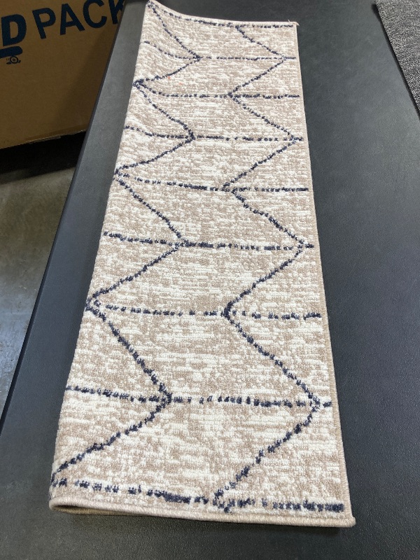 Photo 1 of Mohawk Tangiers Accent Rug, 30" x 45"
