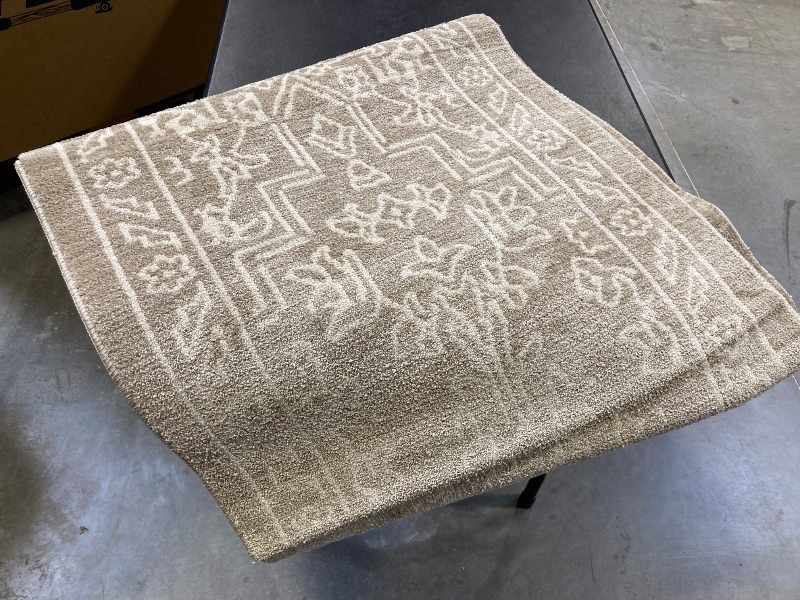 Photo 1 of Everest Runner Rug, 2' 6" x 8'